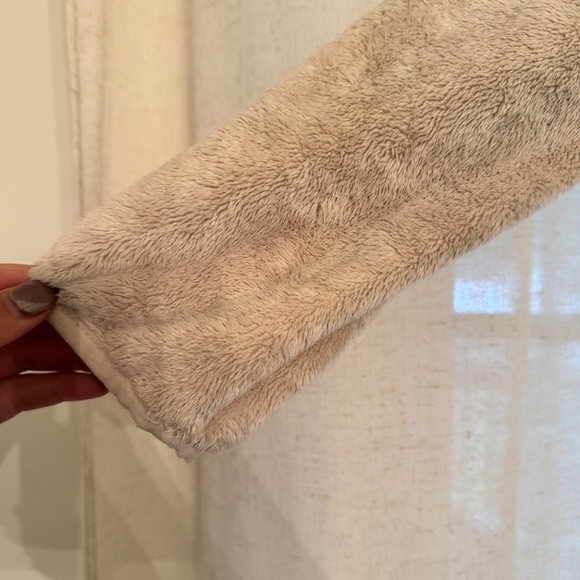 Northface Fleece Jacket - Picture 5 of 5